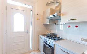 Bilocale Vacanze Mare Via Trieste